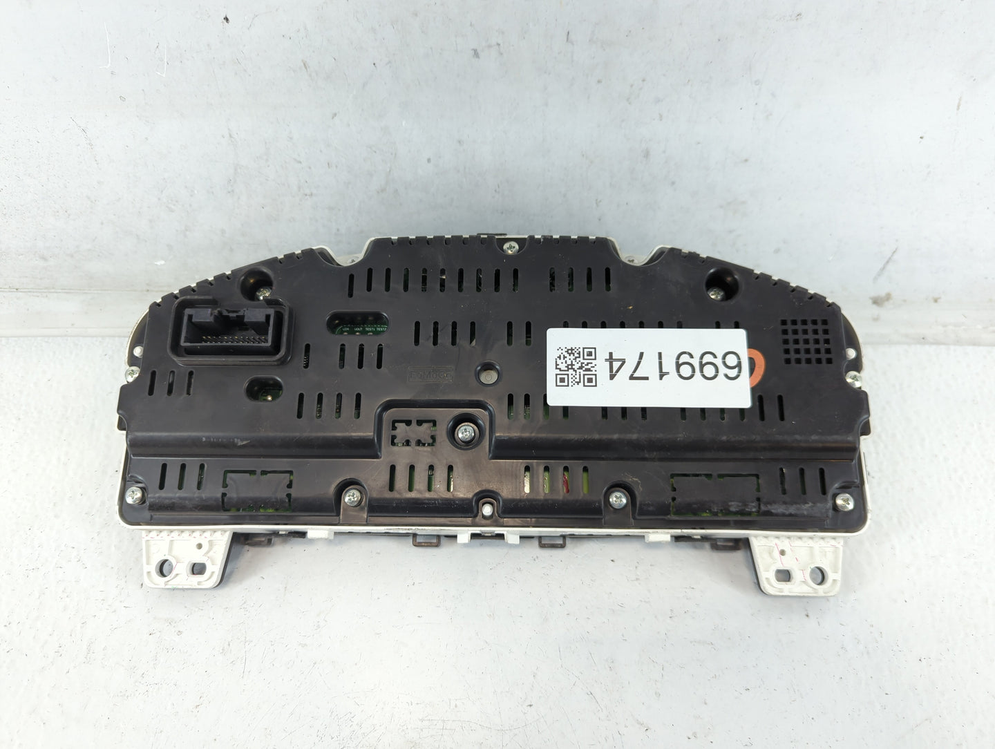 2015 Ford Taurus Instrument Cluster Speedometer Gauges P/N:MX257480-1712 FG1T-10849-EC Fits OEM Used Auto Parts - Oemusedaut