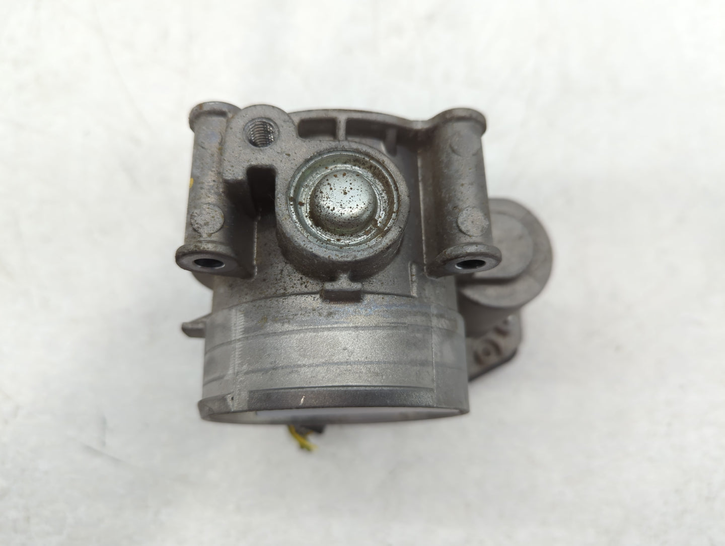 2013-2019 Ford Taurus Throttle Body P/N:AT4E-9F991-EH 151244000745 Fits Fits 2011 2012 2013 2014 2015 2016 2017 2018 2019 OE