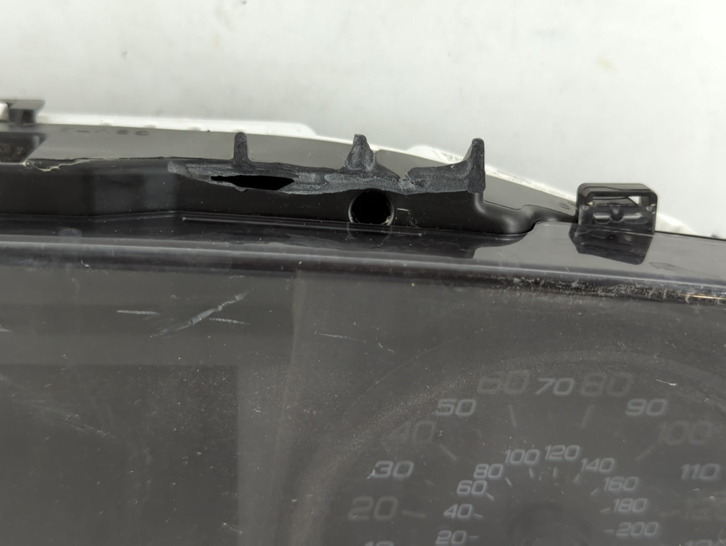 2015-2016 Ford Taurus Instrument Cluster Speedometer Gauges P/N:MX257480-1693 FG1T-10849-CD Fits Fits 2015 2016 OEM Used Aut