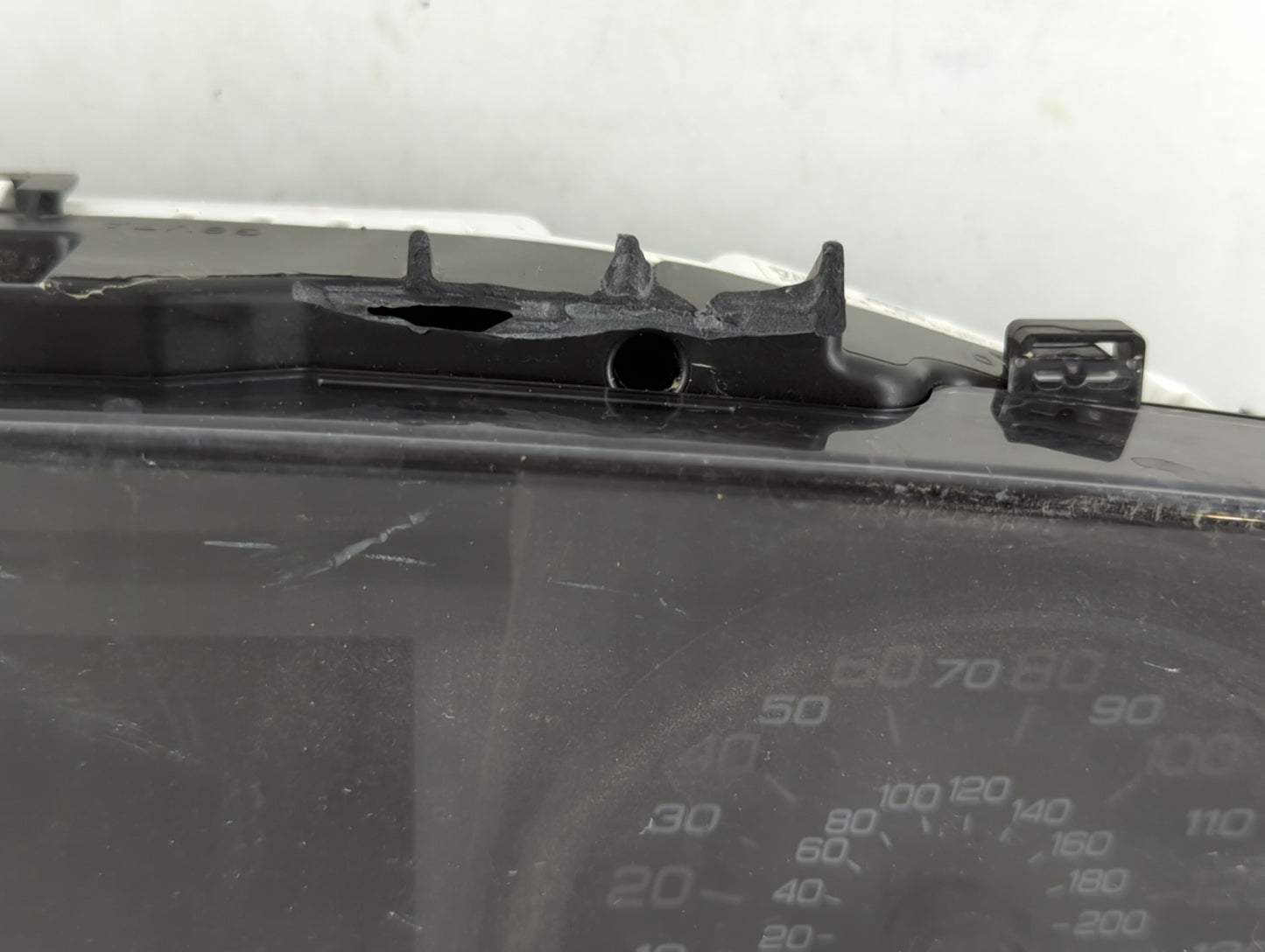 2015-2016 Ford Taurus Instrument Cluster Speedometer Gauges P/N:MX257480-1693 FG1T-10849-CD Fits Fits 2015 2016 OEM Used Aut