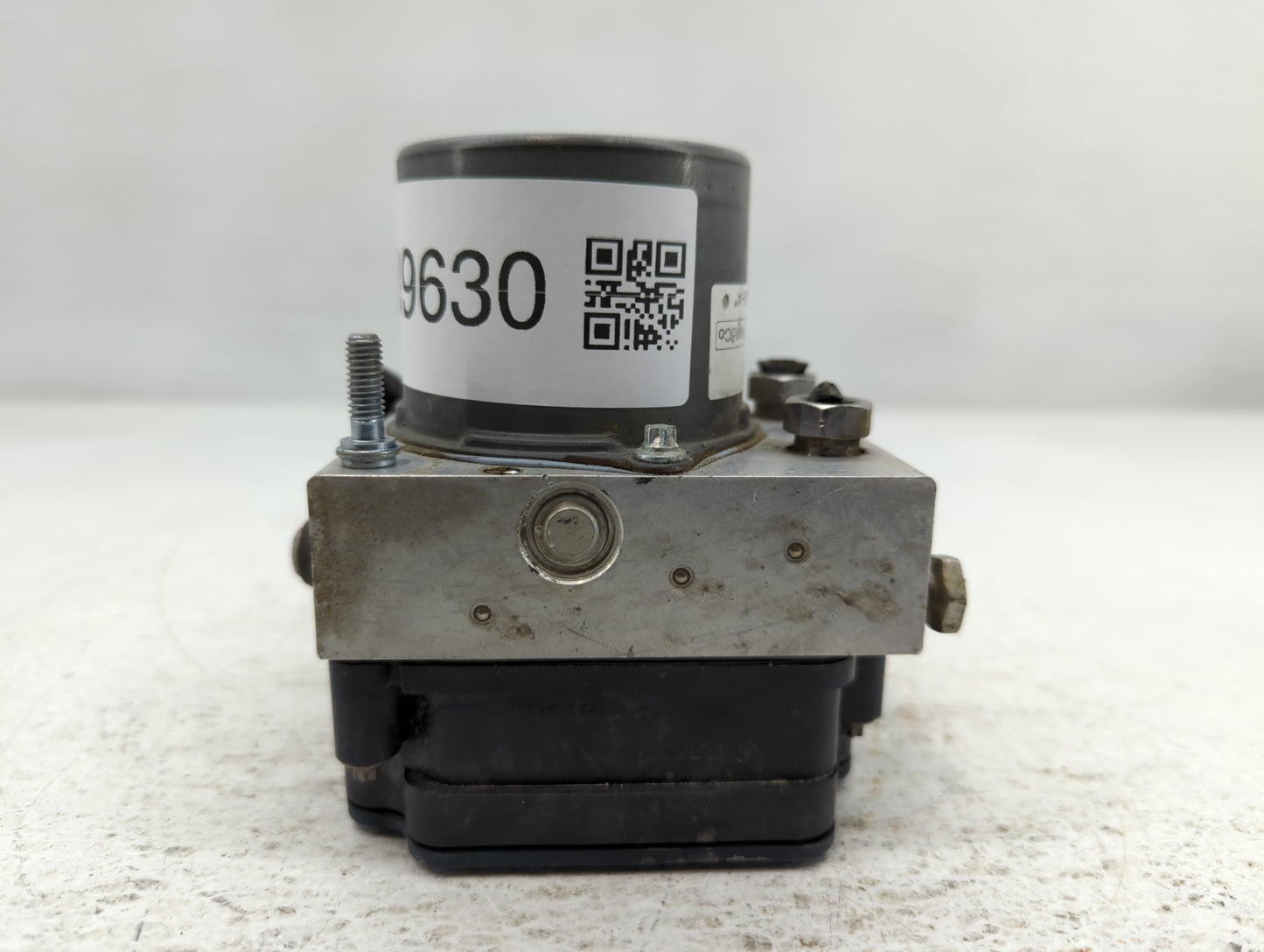 2014-2019 Ford Taurus ABS Pump Control Module Replacement P/N:FG13-2C405-A Fits Fits 2014 2015 2016 2017 2018 2019 OEM Used 