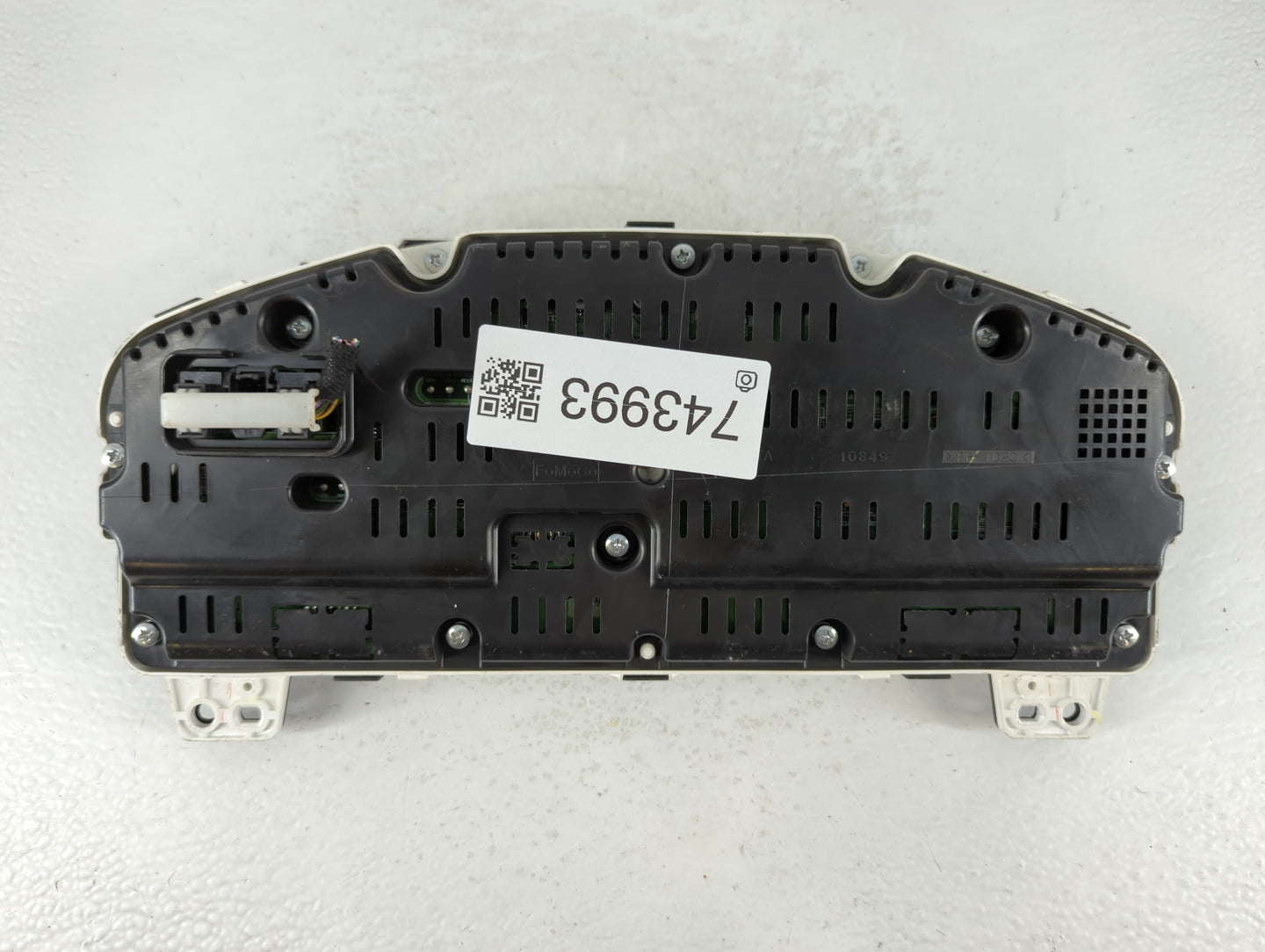 2015 Ford Taurus Instrument Cluster Speedometer Gauges P/N:FG1T-10849-AC Fits OEM Used Auto Parts - Oemusedautoparts1.com