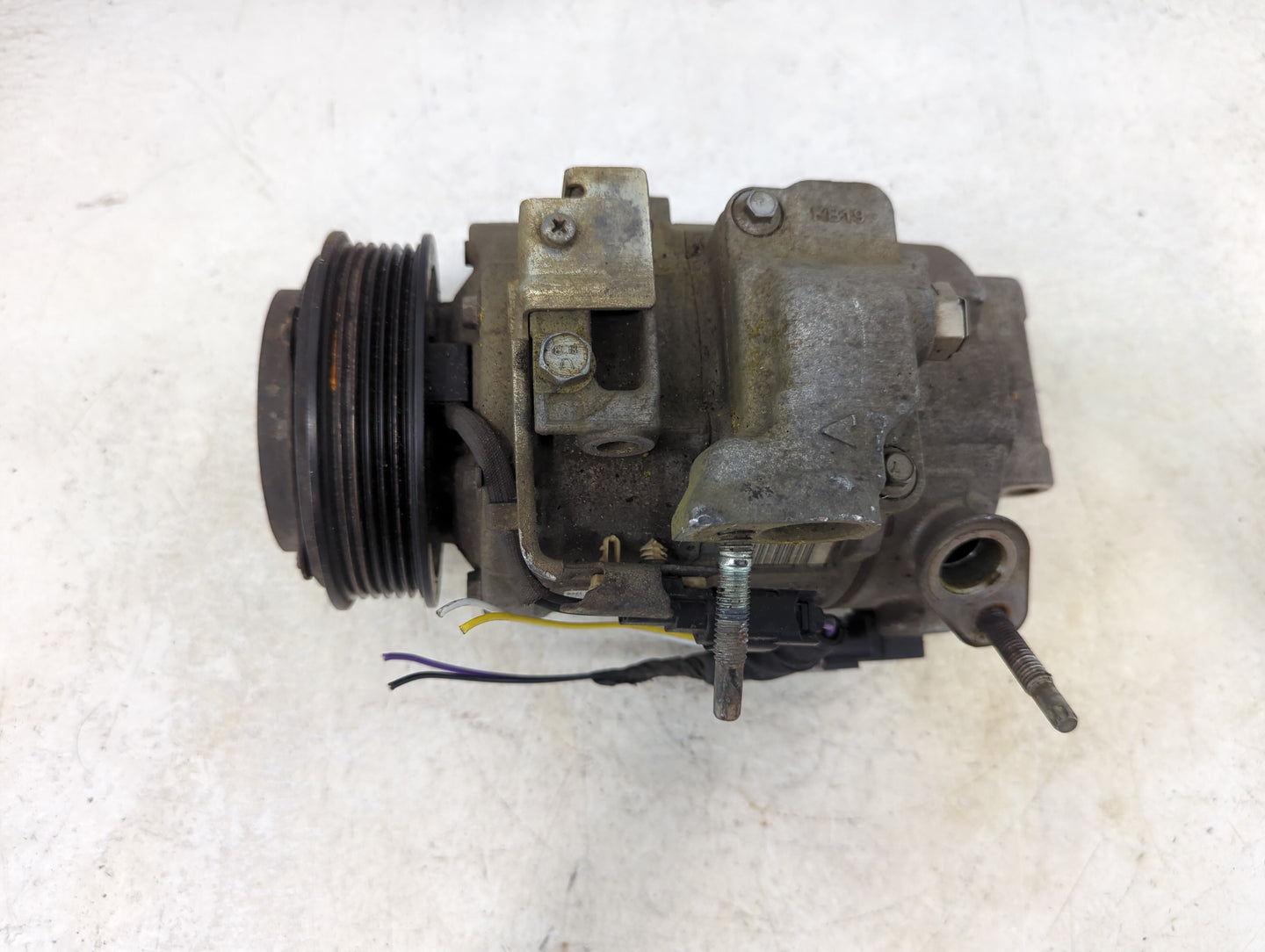 2013-2019 Ford Taurus Air Conditioning A/c Ac Compressor Oem - Oemusedautoparts1.com
