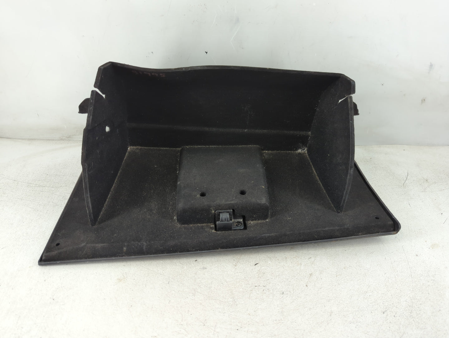 2015 Ford Taurus Passenger Glove Box Door Storage Compartment - Oemusedautoparts1.com