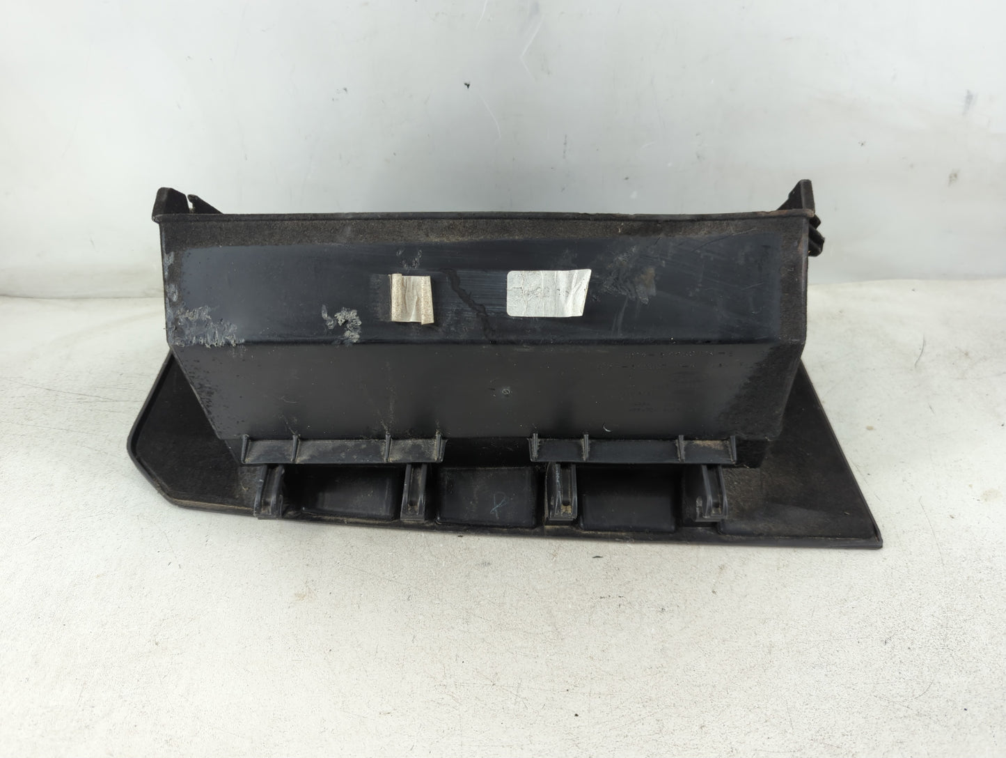 2015 Ford Taurus Passenger Glove Box Door Storage Compartment - Oemusedautoparts1.com