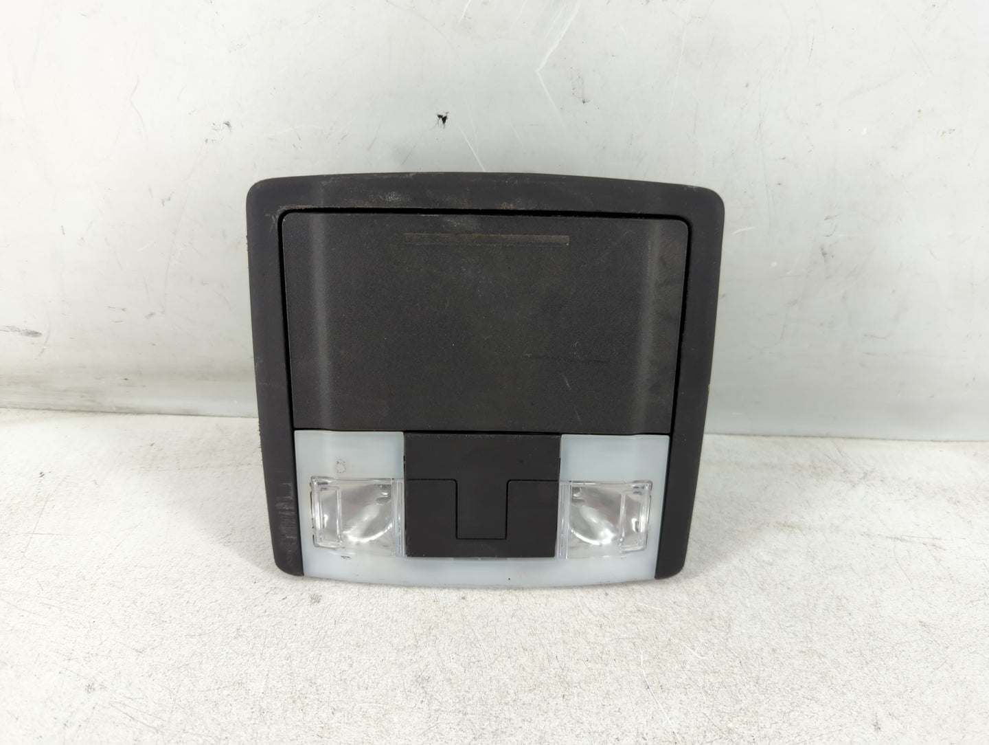 2013-2019 Ford Taurus Overhead Roof Console Interior Dome Light - Oemusedautoparts1.com