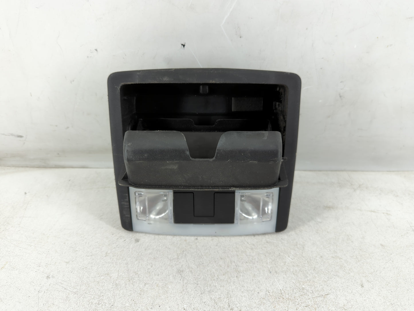 2013-2019 Ford Taurus Overhead Roof Console Interior Dome Light - Oemusedautoparts1.com