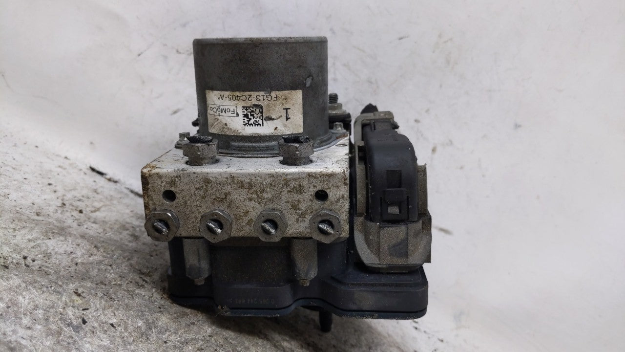 2014-2018 Ford Taurus ABS Pump Control Module Replacement P/N:DG13-2C405-B FG13-2C405-A Fits Fits 2014 2015 2016 2017 2018 O