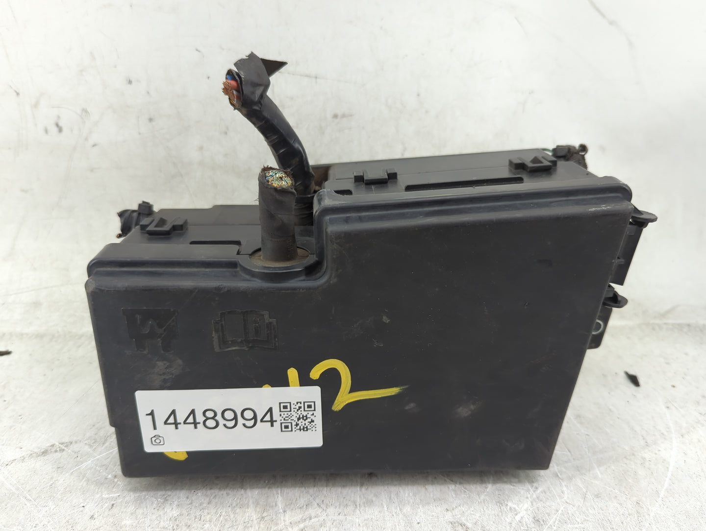 2015 Ford Transit Fusebox Fuse Box Panel Relay Module P/N:AV6T-14A142-AB Fits OEM Used Auto Parts - Oemusedautoparts1.com