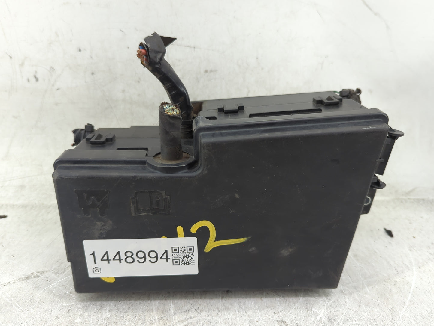 2015 Ford Transit Fusebox Fuse Box Panel Relay Module P/N:AV6T-14A142-AB Fits OEM Used Auto Parts - Oemusedautoparts1.com