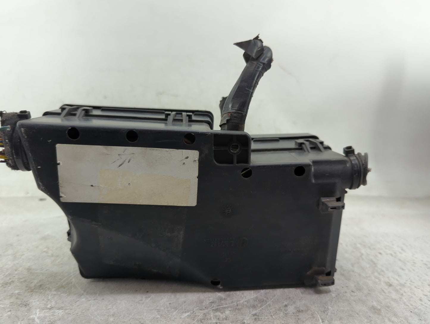 2015 Ford Transit Fusebox Fuse Box Panel Relay Module P/N:AV6T-14A142-AB Fits OEM Used Auto Parts - Oemusedautoparts1.com