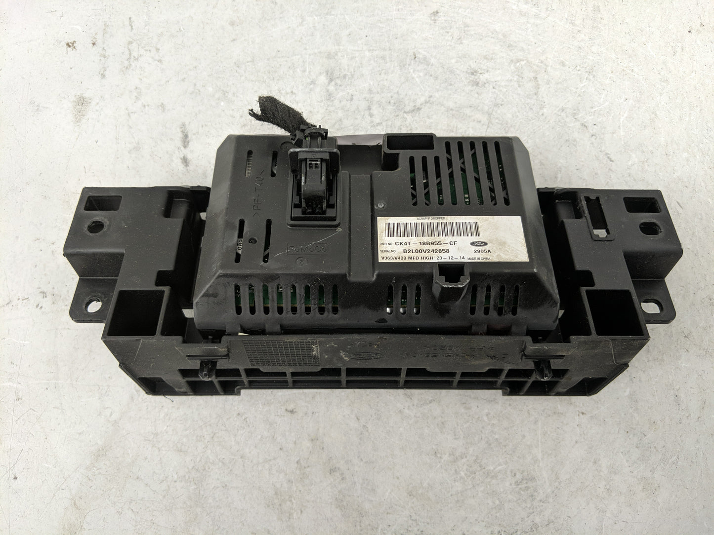 2015-2017 Ford Transit-150 Information Display Screen - Oemusedautoparts1.com