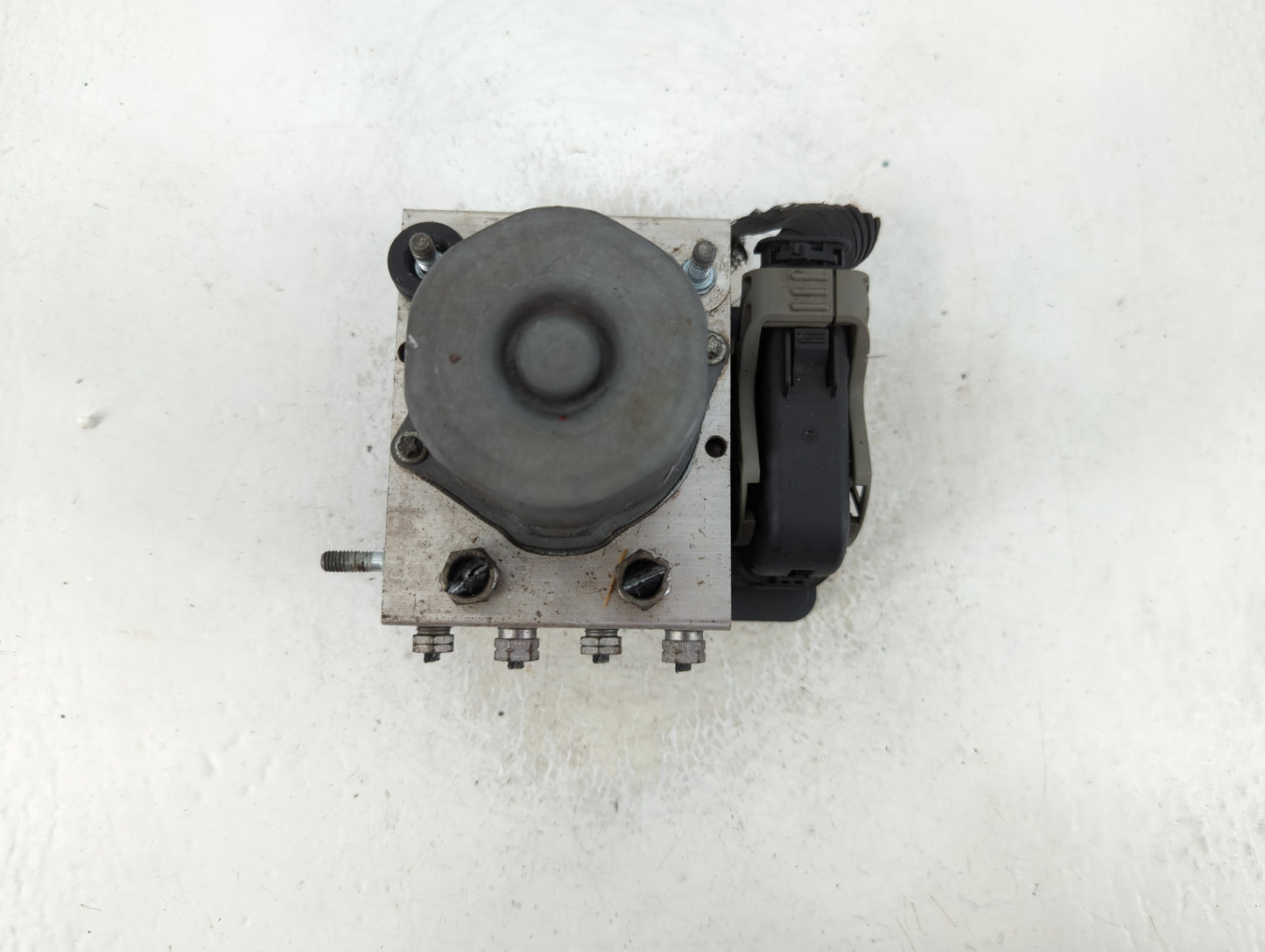 2015-2019 Ford Transit-250 ABS Pump Control Module Replacement P/N:CK4T-2C405-AF Fits Fits 2015 2016 2017 2018 2019 OEM Used