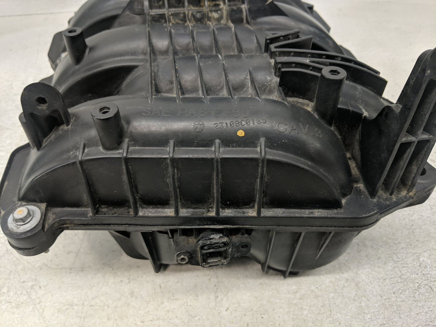 2015 Ford Transit-250 Air Intake Manifold Fits Fits 2011 2012 2013 2014 OEM Used Auto Parts - Oemusedautoparts1.com