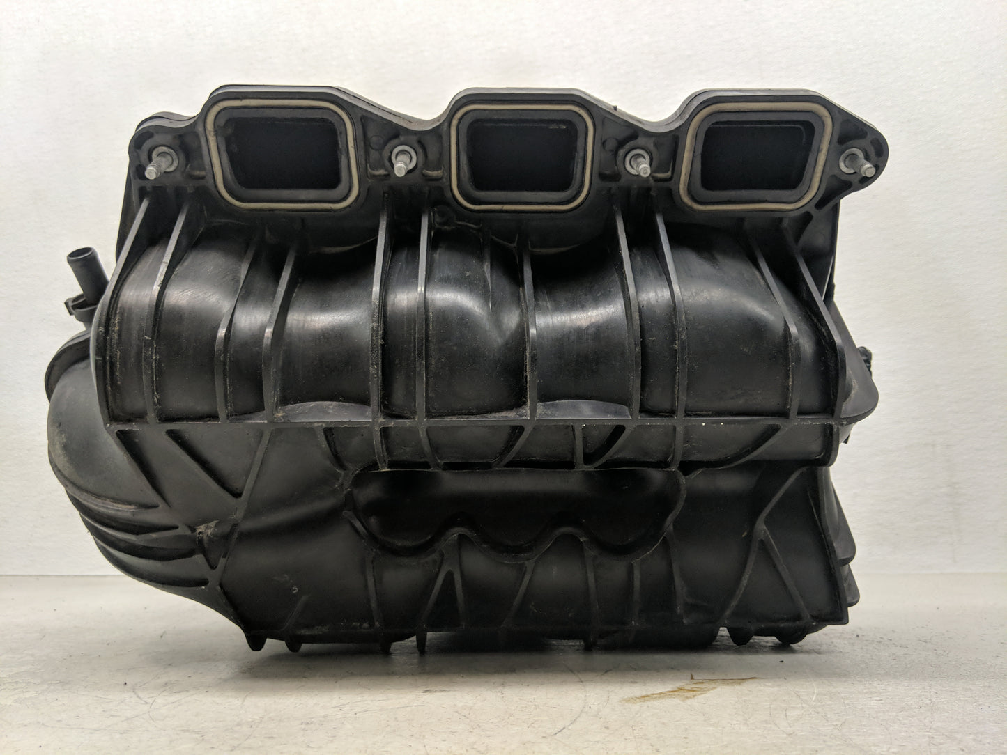2015 Ford Transit-250 Air Intake Manifold Fits Fits 2011 2012 2013 2014 OEM Used Auto Parts - Oemusedautoparts1.com
