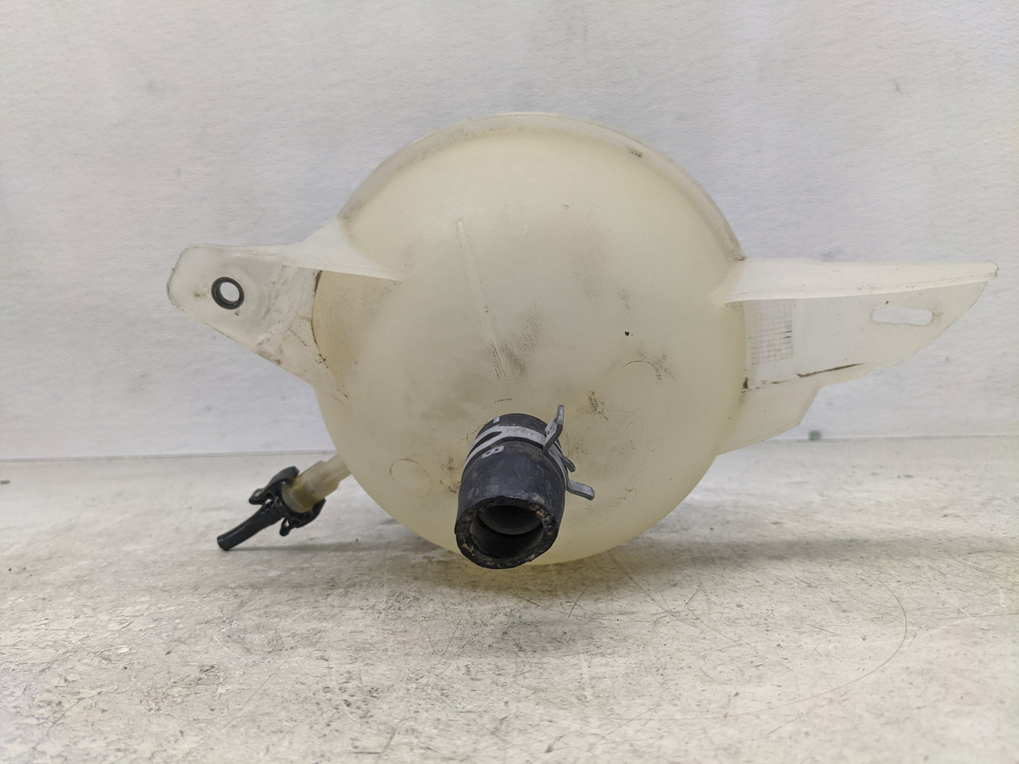 Ford Transit-250 Windshield Washer Fluid Reservoir Bottle Oem - Oemusedautoparts1.com