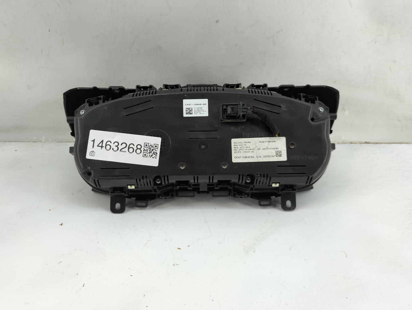 2015-2016 Ford Transit-250 Instrument Cluster Speedometer Gauges P/N:CK4T-10849-SA Miles: Fits Fits 2015 2016 OEM Used Auto 