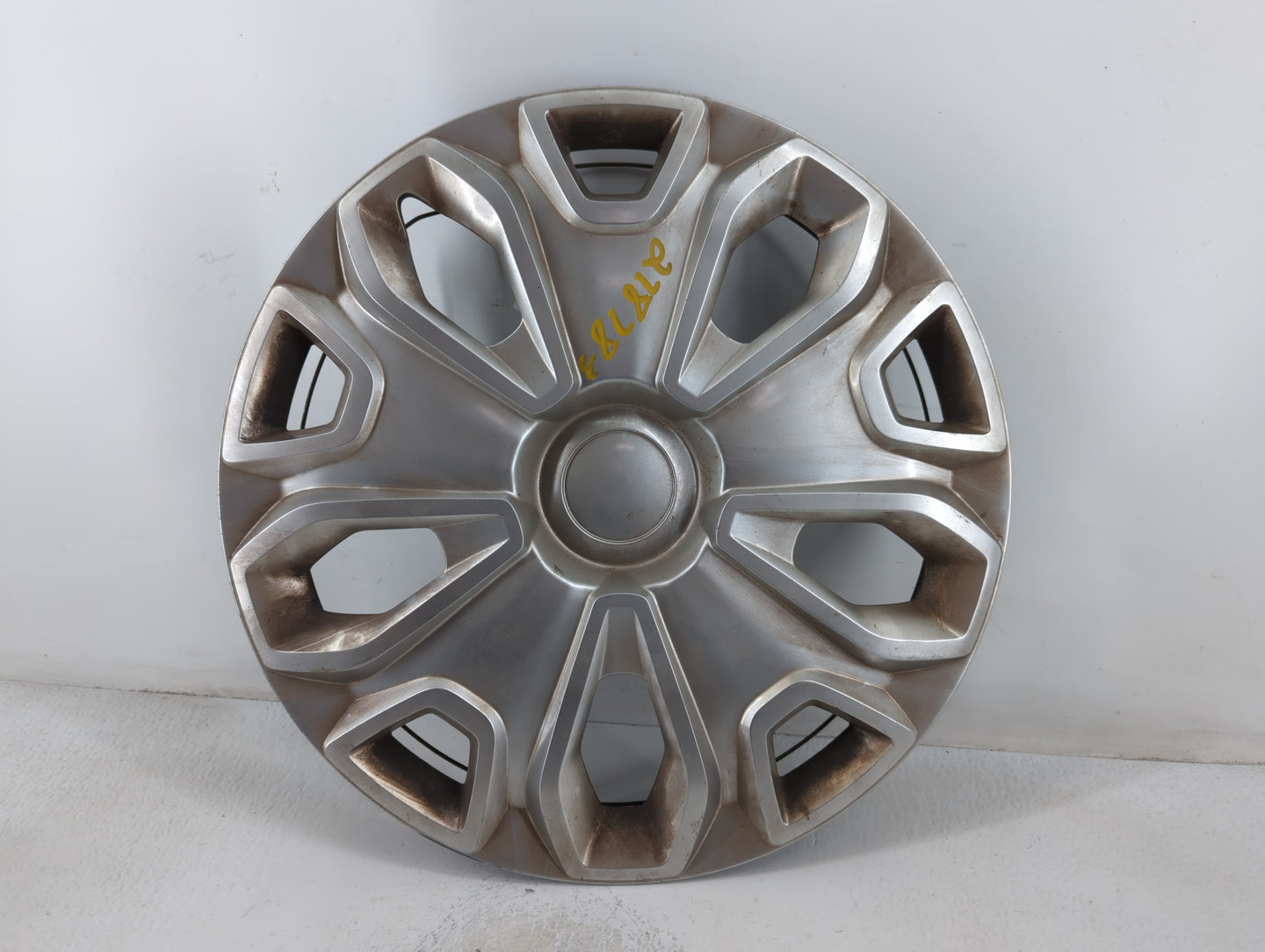 2015 Ford Transit-250 Driver Front Wheel Hub Oem - Oemusedautoparts1.com