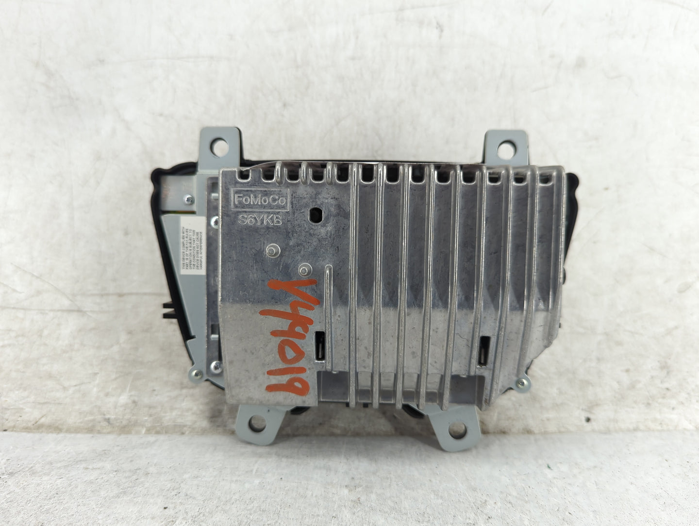 2015 Ford Transit 150 Radio AM FM Cd Player Receiver Replacement P/N:CK4T-18K810-AH A12871782 Fits OEM Used Auto Parts - Oem