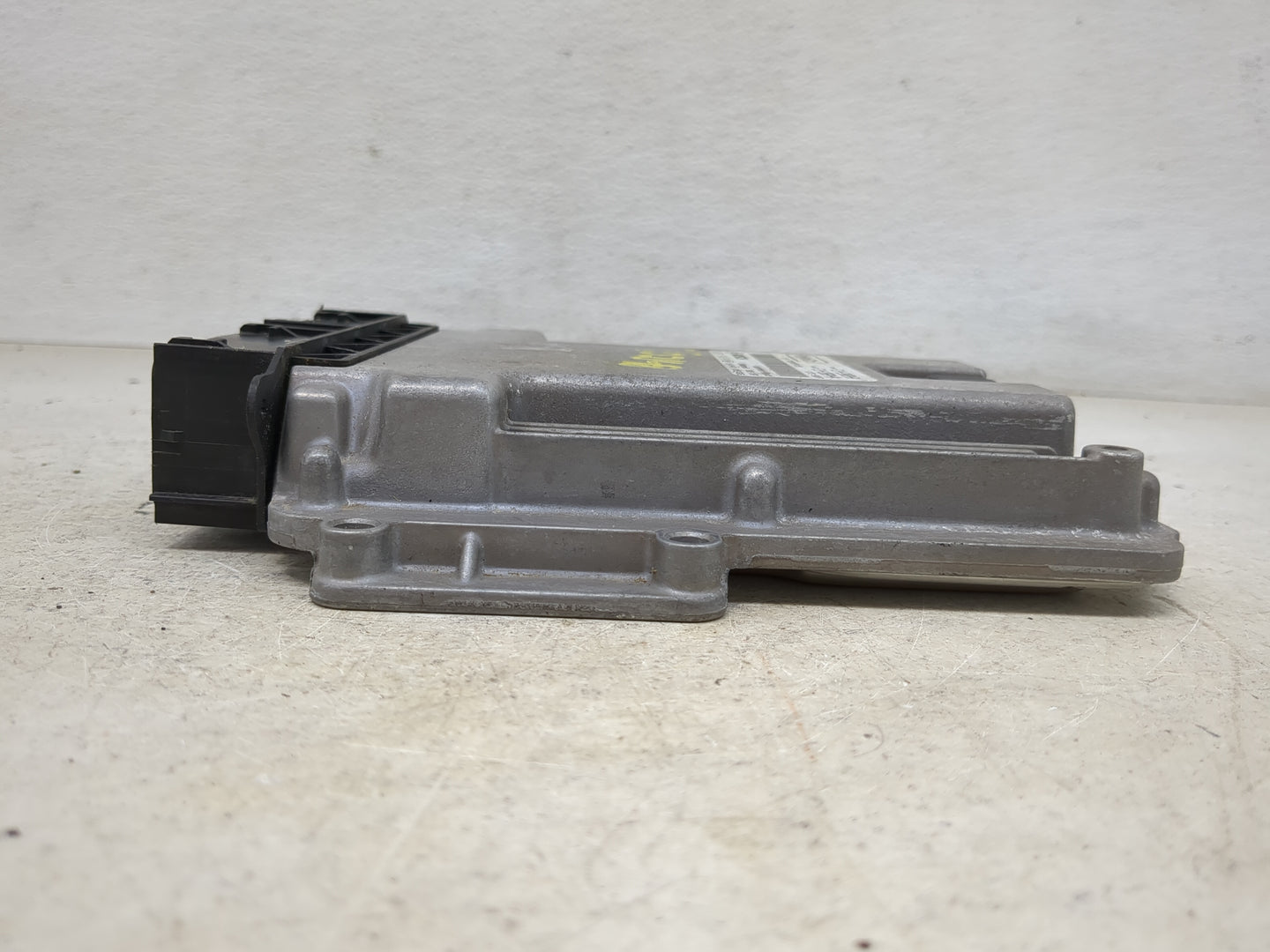2015 Ford Transit 250 PCM Engine Control Computer ECU ECM PCU OEM P/N:FL1A-12B684-AA FL1A-12A650-BA Fits OEM Used Auto Parts