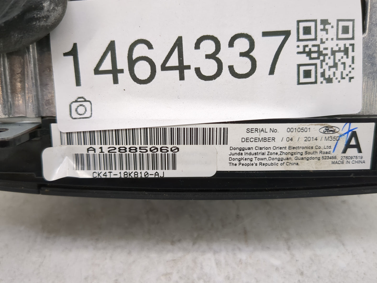 2015 Ford Transit 250 Radio AM FM Cd Player Receiver Replacement P/N:CK4T-18K810-AJ A12885060 Fits OEM Used Auto Parts - Oem