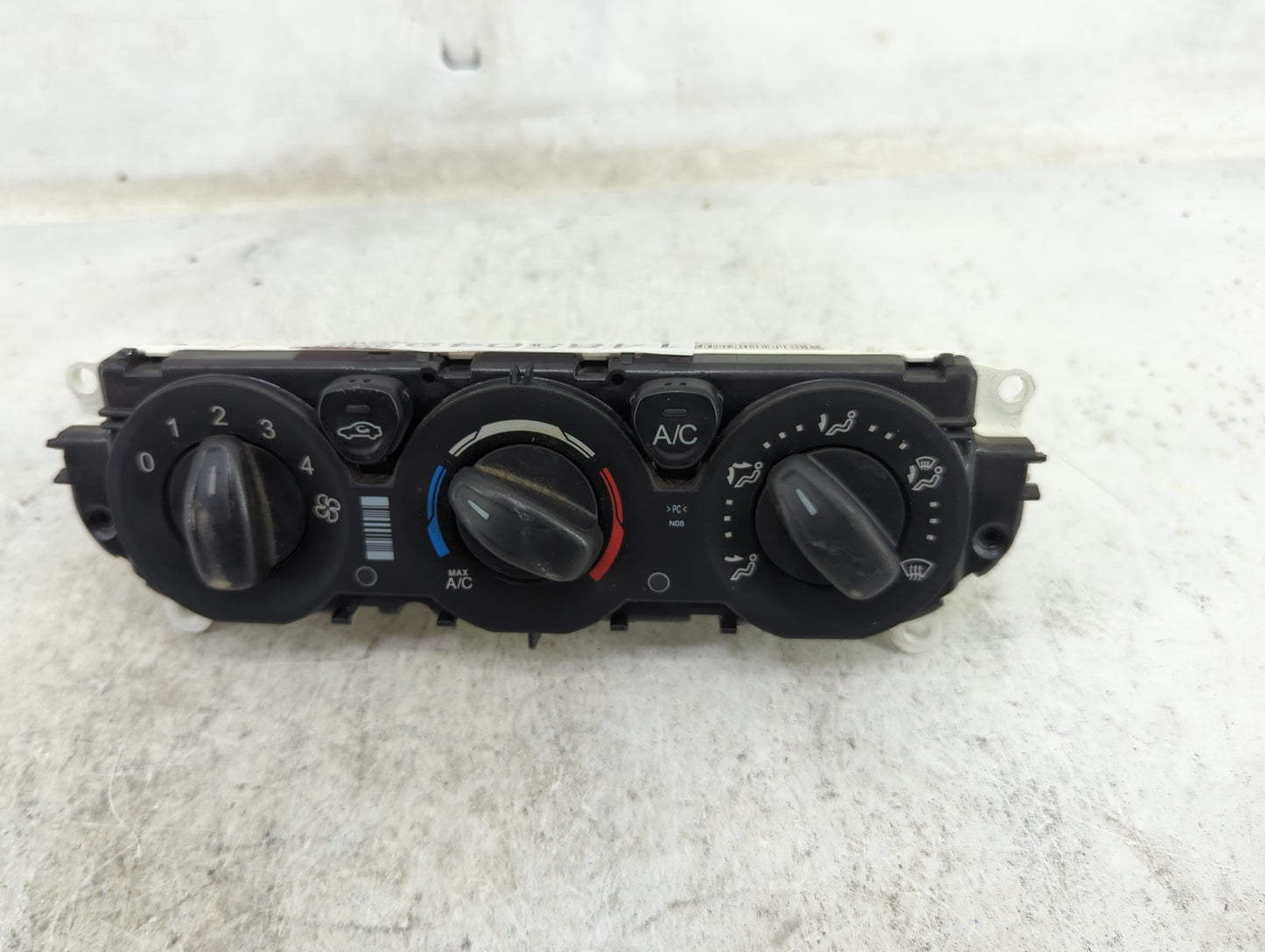 2015 Ford Transit 250 Climate Control Module Temperature AC/Heater Replacement Fits Fits 2016 2017 2018 2019 OEM Used Auto P