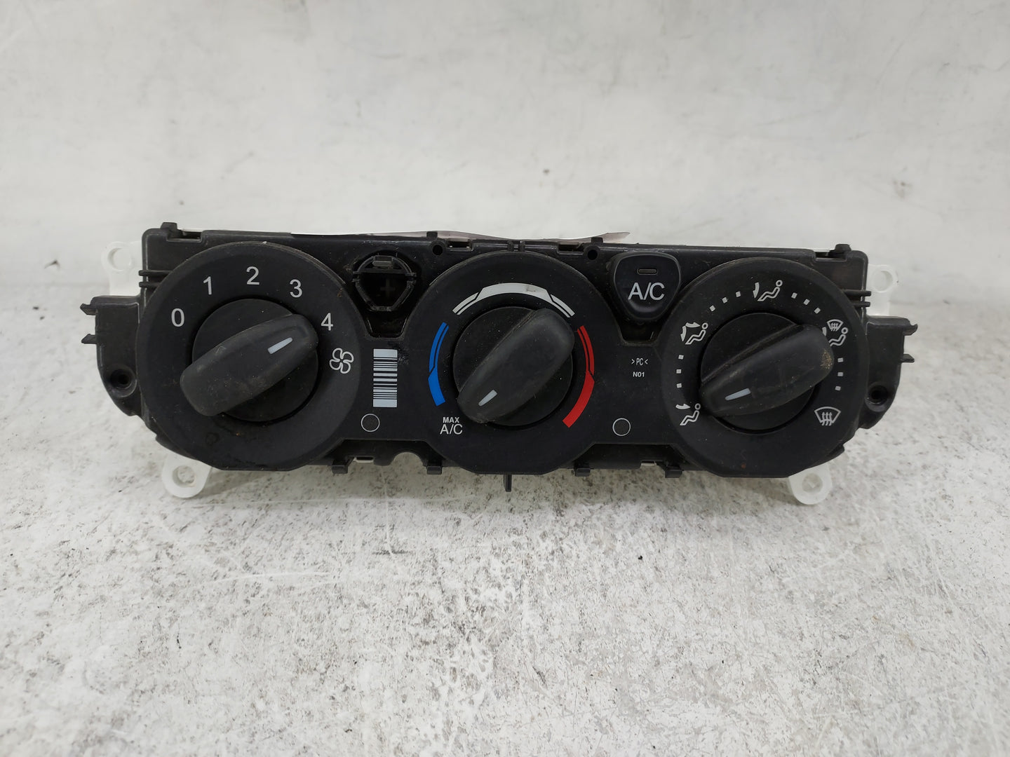 2015 Ford Transit 250 Climate Control Module Temperature AC/Heater Replacement P/N:BM5T 18C419 BM5T 18C830 Fits OEM Used Aut