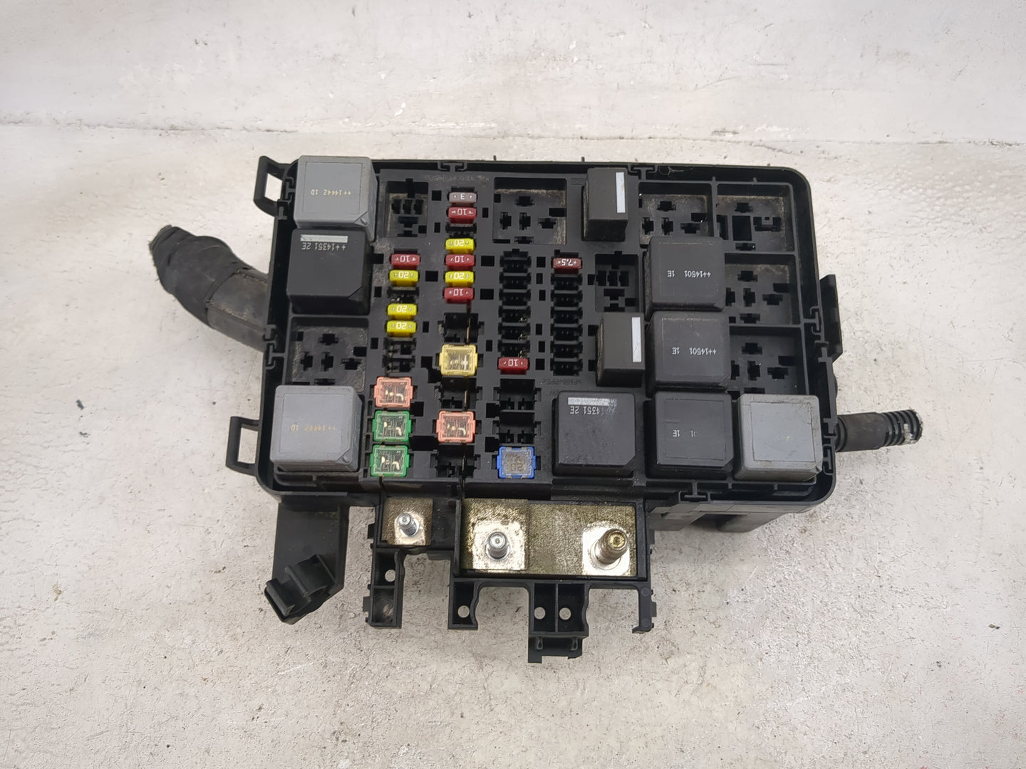 2015 Ford Transit 250 Fusebox Fuse Box Panel Relay Module P/N:BK2T-14A175-AA 7254-7478-30 Fits OEM Used Auto Parts - Oemused