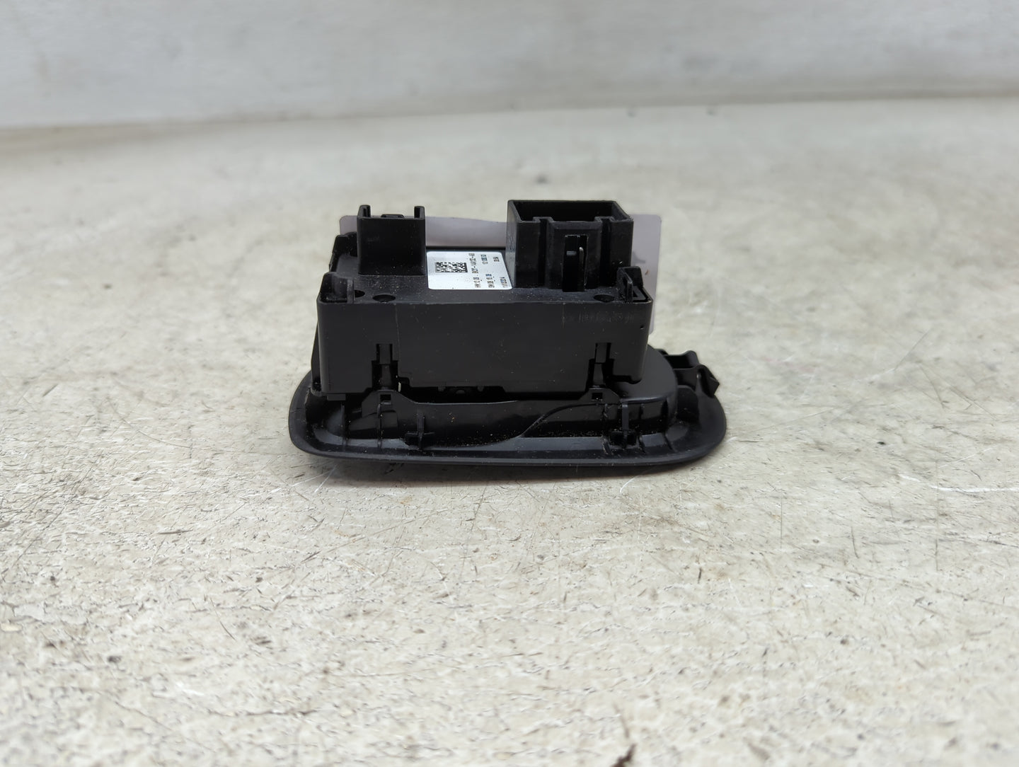 2015 Ford Transit 250 Master Power Window Switch Replacement Driver Side Left P/N:BK3T-14A132-AB Fits OEM Used Auto Parts - 