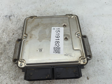 2015 Ford Transit 250 PCM Engine Control Computer ECU ECM PCU OEM P/N:FK41-12A650-BA FL1A-12B684-AA OEM Used Auto Parts - Oe
