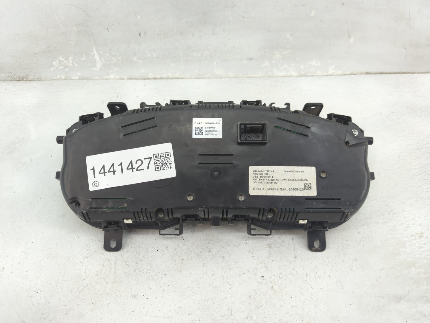 2015 Ford Transit 350 Instrument Cluster Speedometer Gauges P/N:CK4T-10849-FH BK3T-14C226-AC, CK4T-14C026-EA Fits Fits 2016 