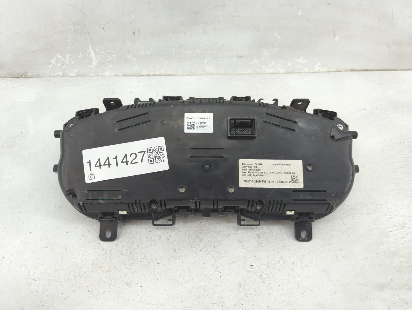 2015 Ford Transit 350 Instrument Cluster Speedometer Gauges P/N:CK4T-10849-FH BK3T-14C226-AC, CK4T-14C026-EA Fits Fits 2016 