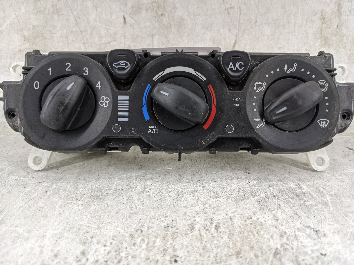 2015 Ford Transit 350 Climate Control Module Temperature AC/Heater Replacement P/N:BM5T18549 BM5T19980 Fits OEM Used Auto Pa