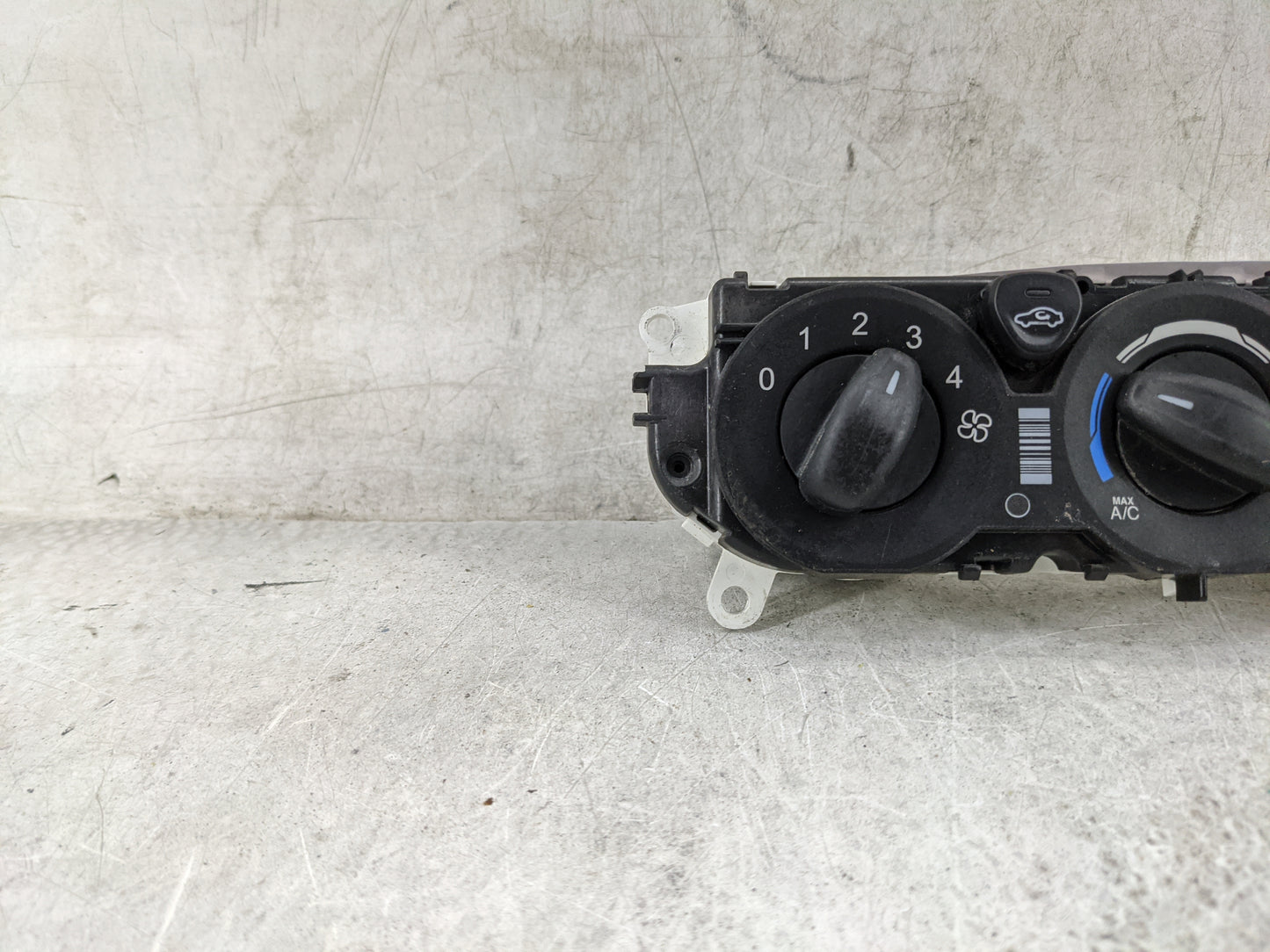 2015 Ford Transit 350 Climate Control Module Temperature AC/Heater Replacement P/N:BM5T18549 BM5T19980 Fits OEM Used Auto Pa