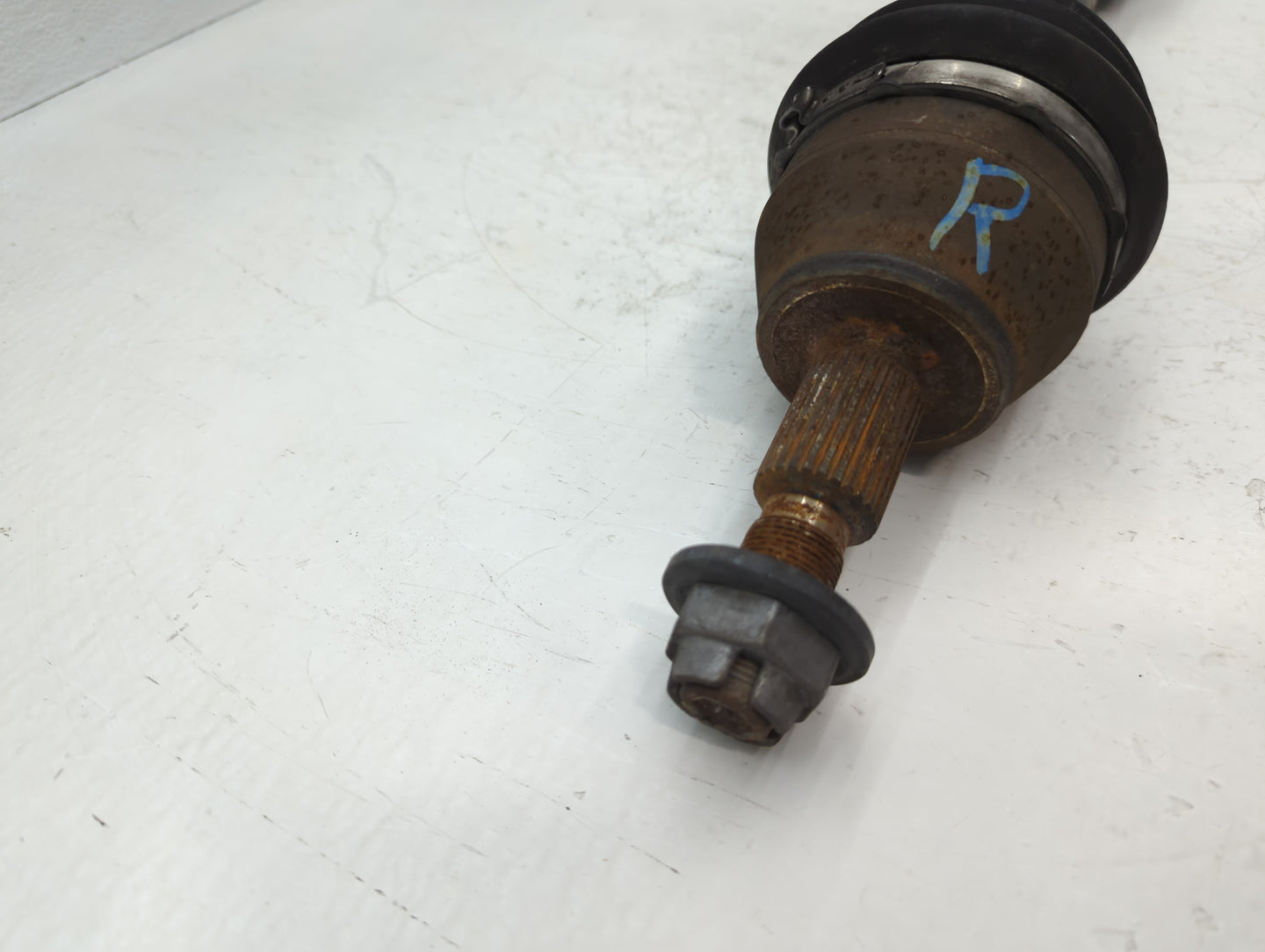 2014-2016 Ford Transit Connect Axle Shaft Front Passenger Cv C/v - Oemusedautoparts1.com