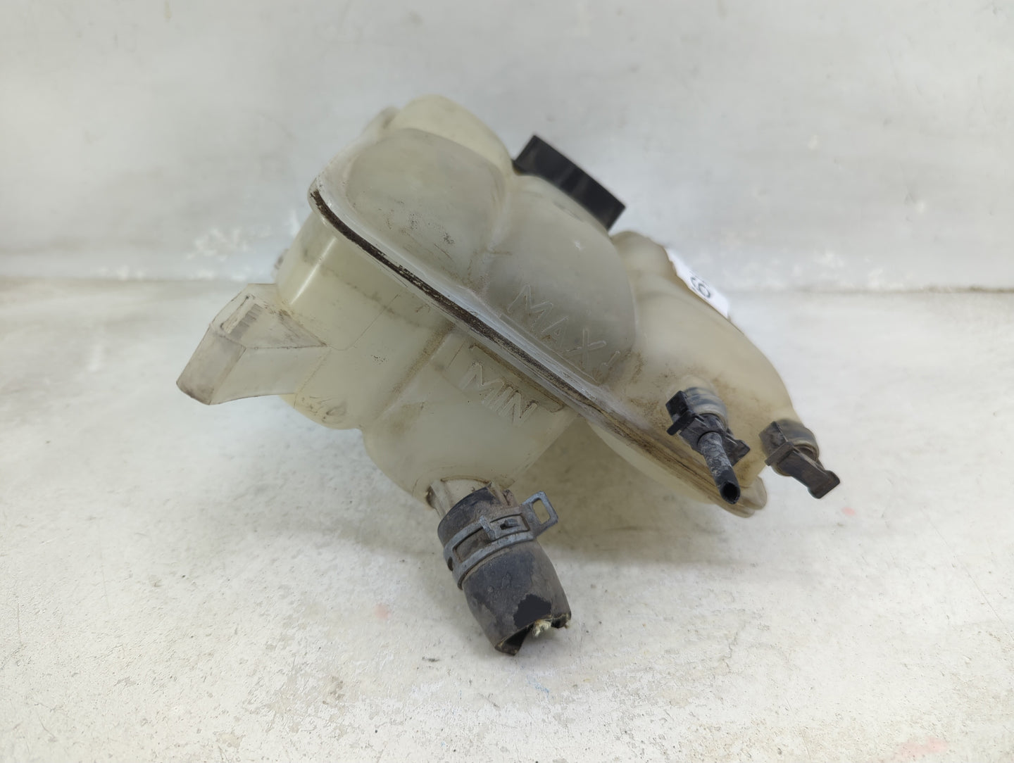 2014 Transit Connect Radiator Coolant Overflow Expansion Tank Bottle - Oemusedautoparts1.com