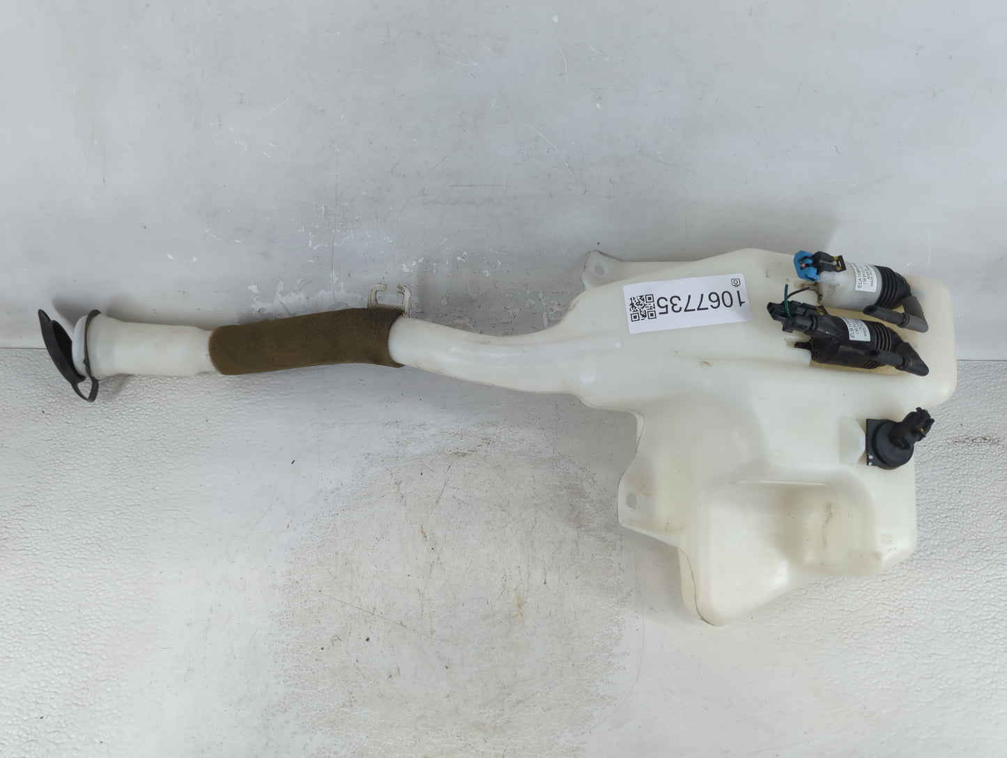 2010-2017 Gmc Acadia Windshield Washer Fluid Reservoir Bottle Oem - Oemusedautoparts1.com