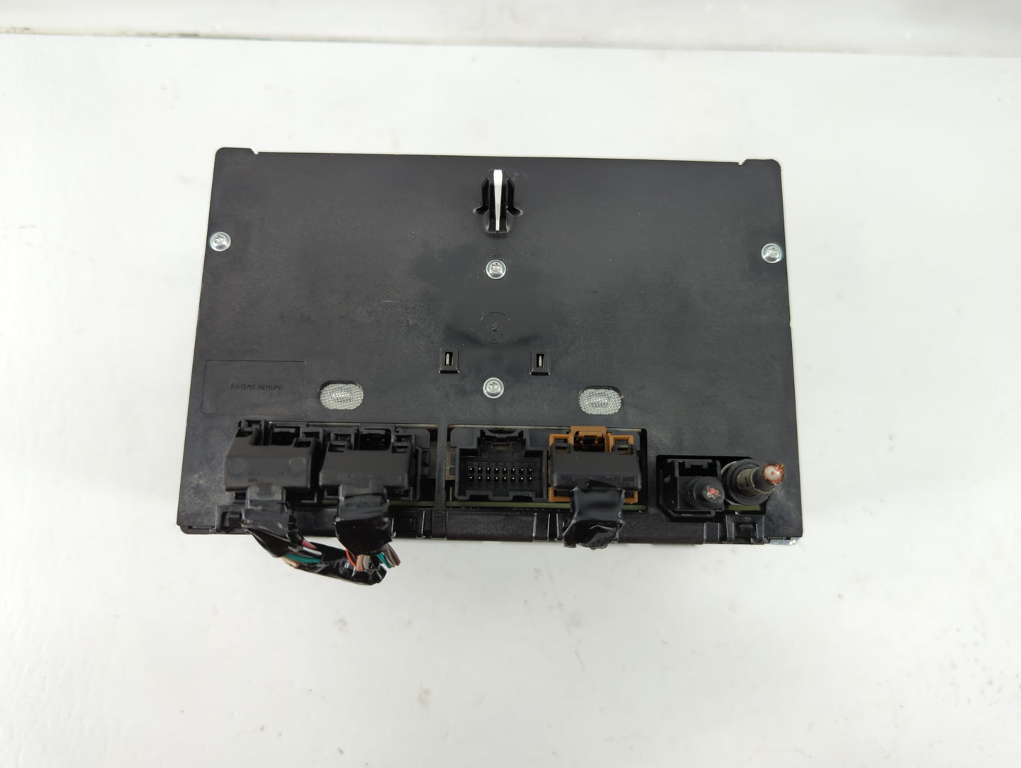 2015-2016 Gmc Acadia Radio AM FM Cd Player Receiver Replacement P/N:23459481 23227421, 23278225 Fits Fits 2015 2016 OEM Used