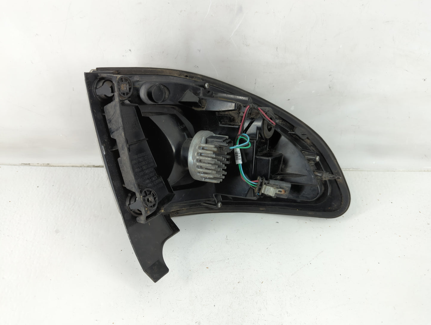 2013-2017 Gmc Acadia Tail Light Assembly Passenger Right OEM P/N:23236015 Fits Fits 2013 2014 2015 2016 2017 OEM Used Auto P