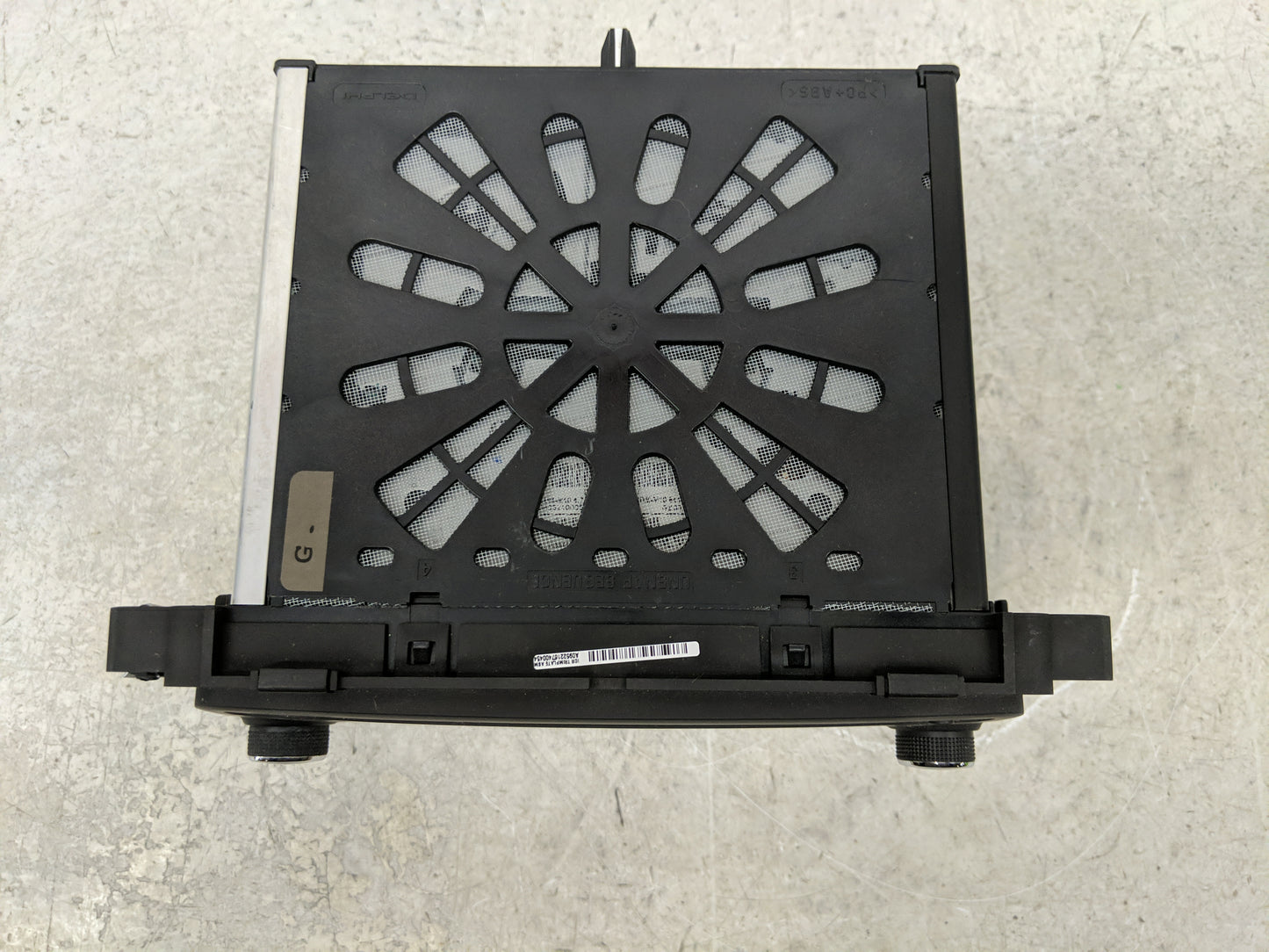 2015-2016 Gmc Acadia Radio AM FM Cd Player Receiver Replacement P/N:23205044 Fits Fits 2015 2016 OEM Used Auto Parts - Oemus