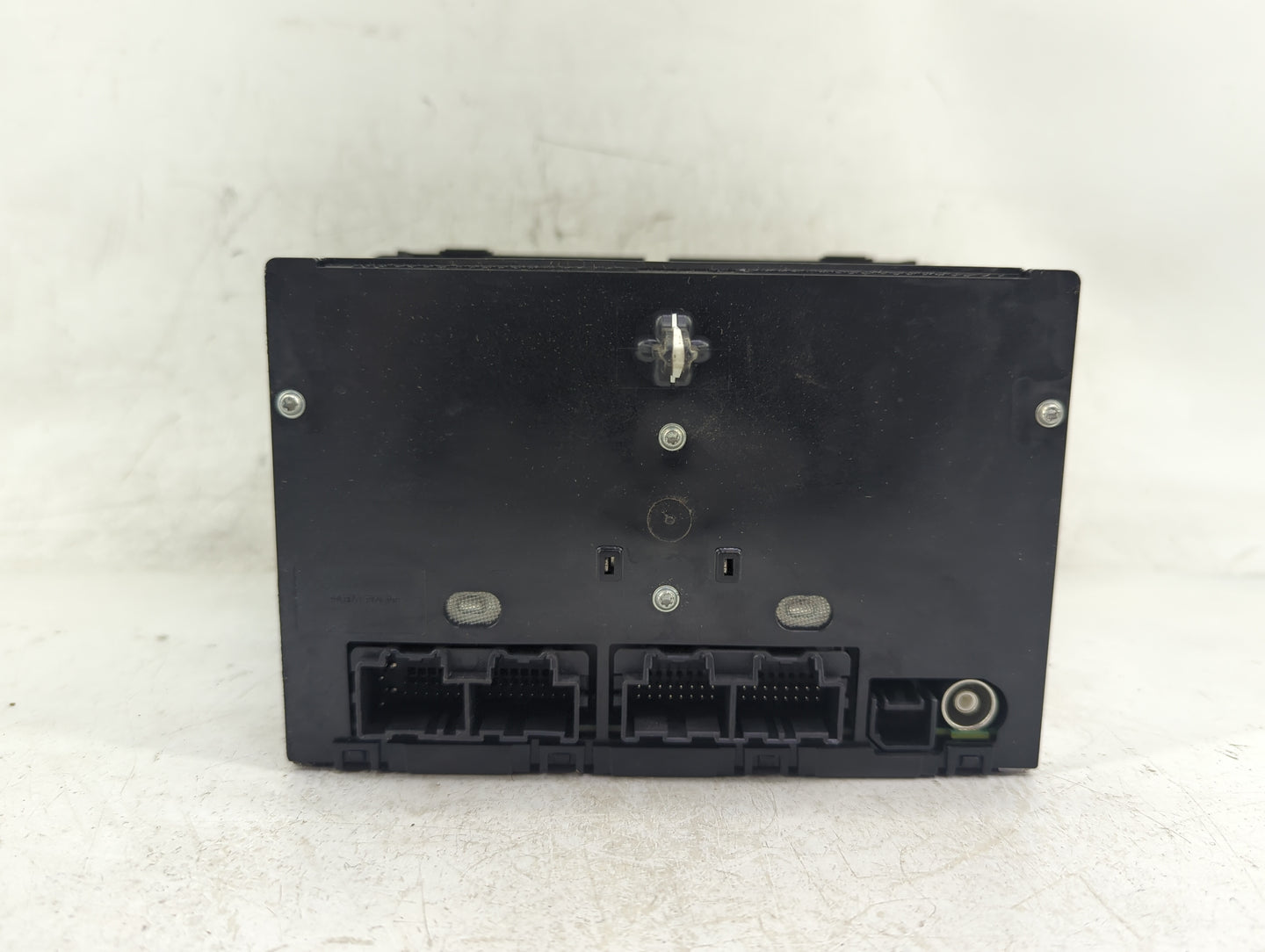 2015-2016 Gmc Acadia Radio AM FM Cd Player Receiver Replacement P/N:23278225 Fits Fits 2015 2016 OEM Used Auto Parts - Oemus