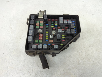 2015-2017 Gmc Acadia Fusebox Fuse Box Panel Relay Module P/N:P23436803 Fits Fits 2015 2016 2017 OEM Used Auto Parts