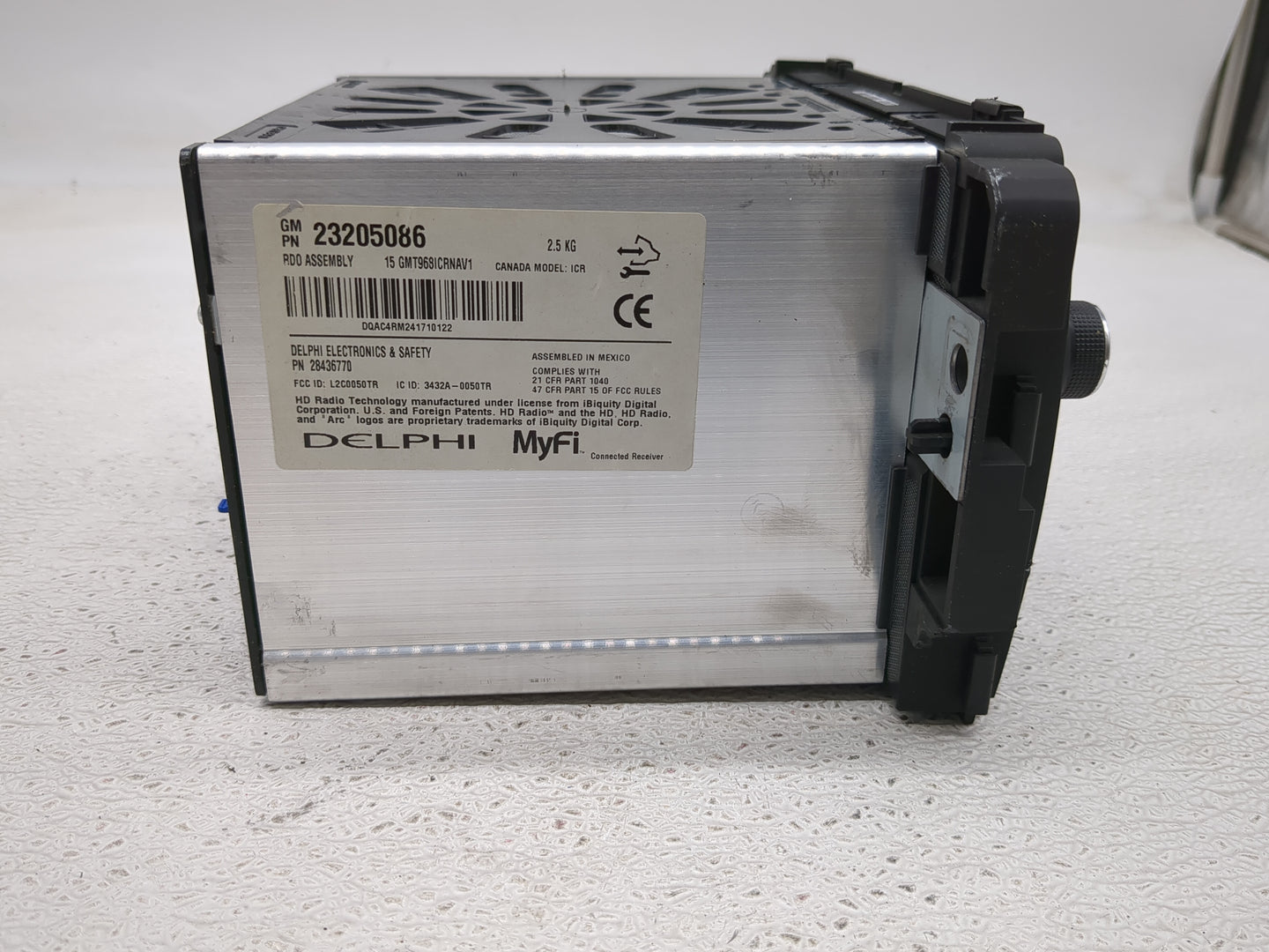 2007-2017 Gmc Acadia Radio AM FM Cd Player Receiver Replacement P/N:23205086 Fits OEM Used Auto Parts - Oemusedautoparts1.co