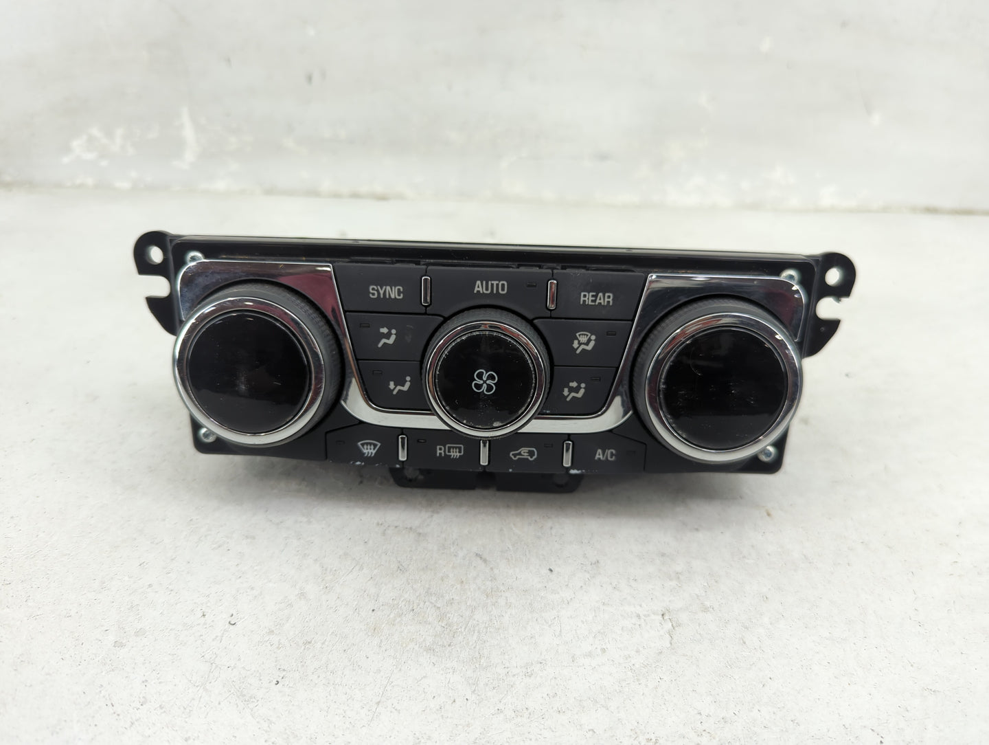 2013-2017 Gmc Acadia Climate Control Module Temperature AC/Heater Replacement P/N:23158334 3239800000000X Fits OEM Used Auto