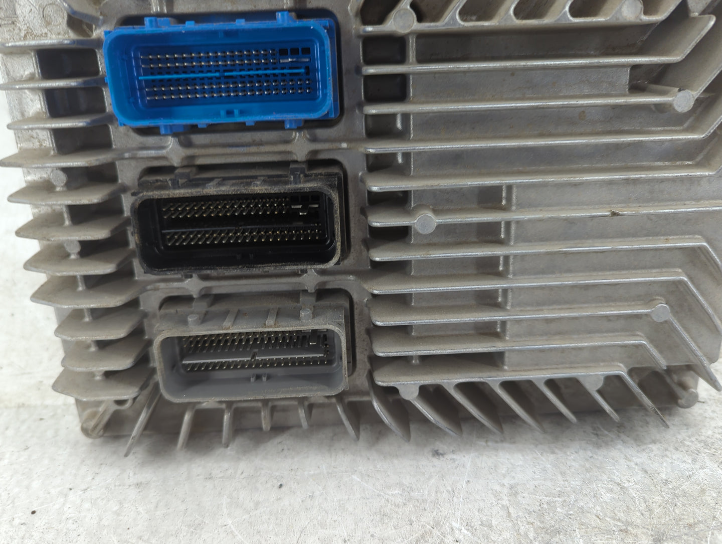 2013-2016 Gmc Acadia PCM Engine Control Computer ECU ECM PCU OEM P/N:12651631 12653998 Fits Fits 2013 2014 2015 2016 OEM Use