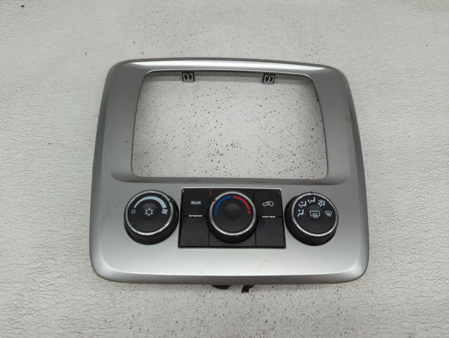 2013-2016 Gmc Acadia Climate Control Module Temperature AC/Heater Replacement P/N:22969801 Fits Fits 2013 2014 2015 2016 OEM