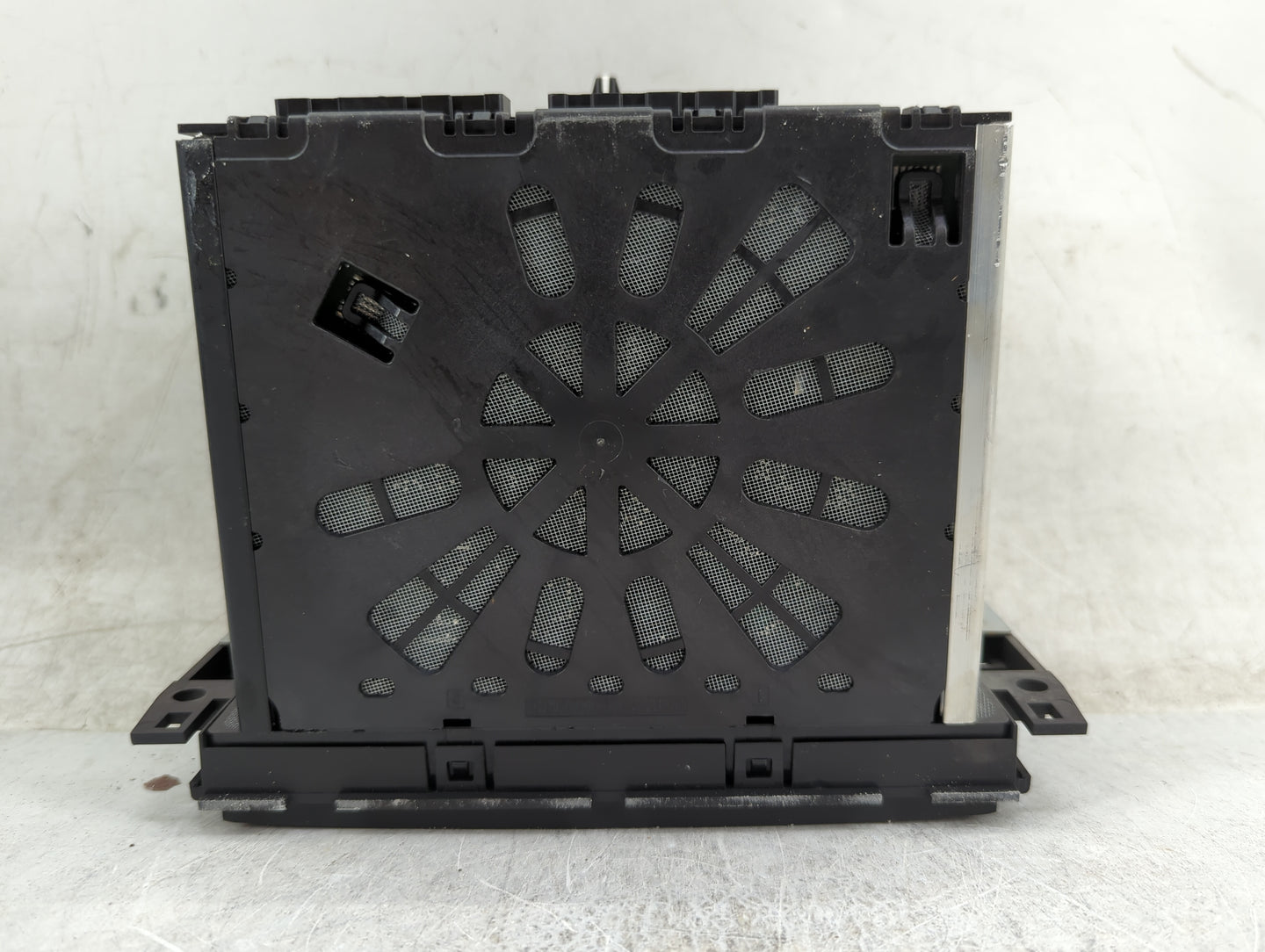 2015-2016 Gmc Acadia Radio AM FM Cd Player Receiver Replacement P/N:23205044 28436940, 15GMT968ICRCD Fits Fits 2015 2016 OEM
