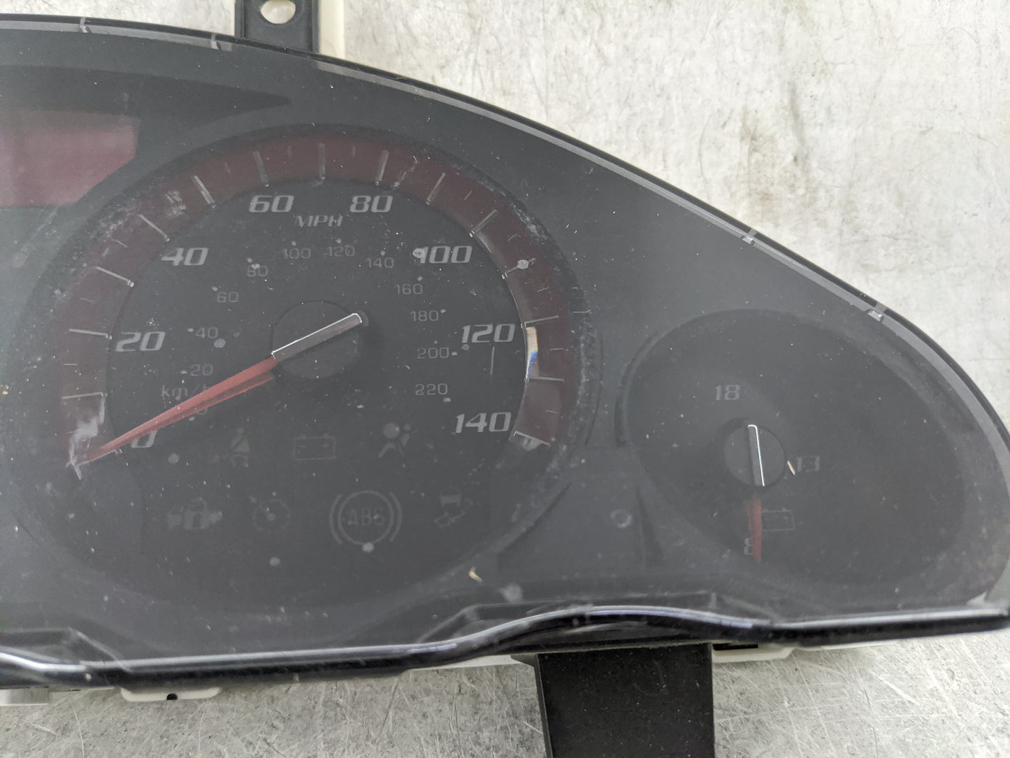 2014-2016 Gmc Acadia Instrument Cluster Speedometer Gauges P/N:23172989 2432850, H36547408 Miles:125K Fits Fits 2014 2015 20