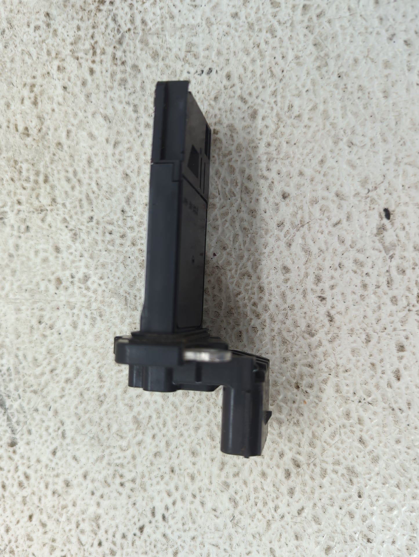 2012-2022 Gmc Acadia Mass Air Flow Meter Maf 1486183 - Oemusedautoparts1.com