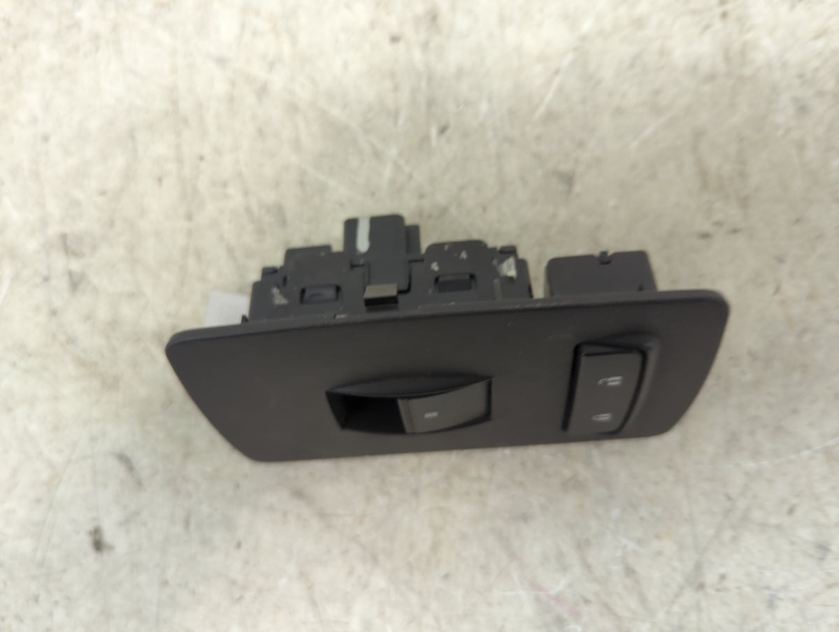 2007-2017 Gmc Acadia Passenger Right Power Window Switch - Oemusedautoparts1.com